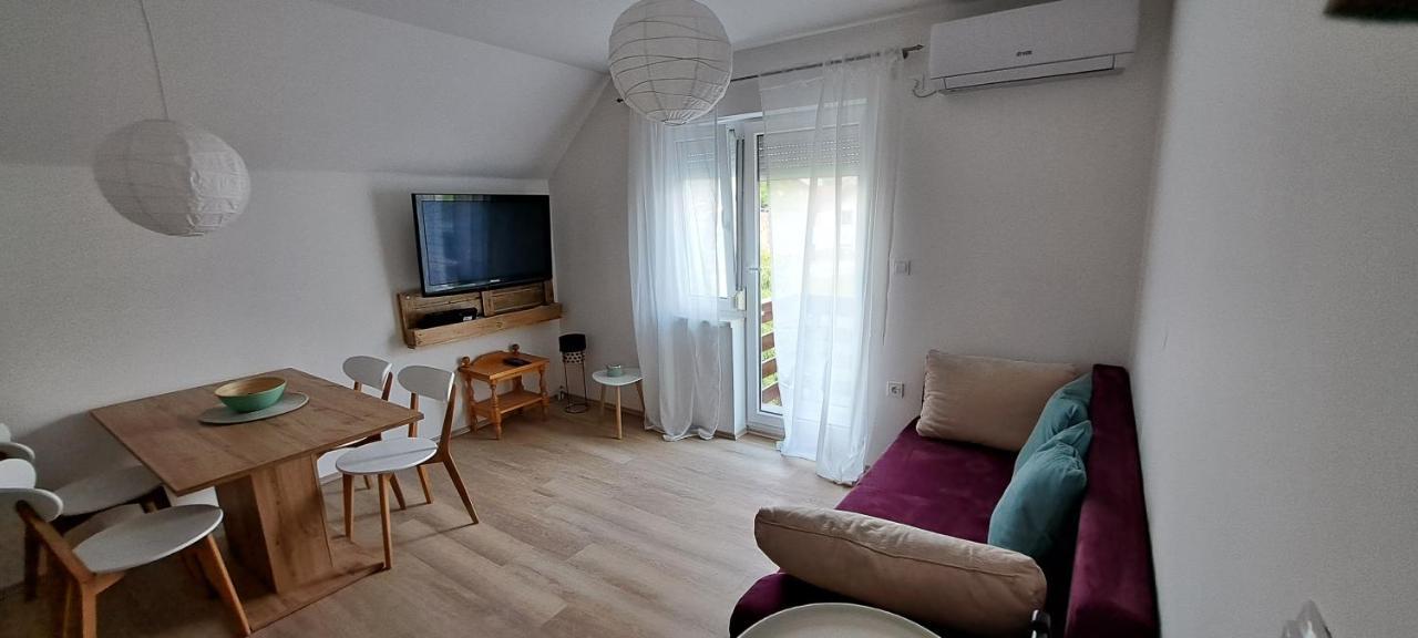Apartma Bine Lägenhet Bled Exteriör bild