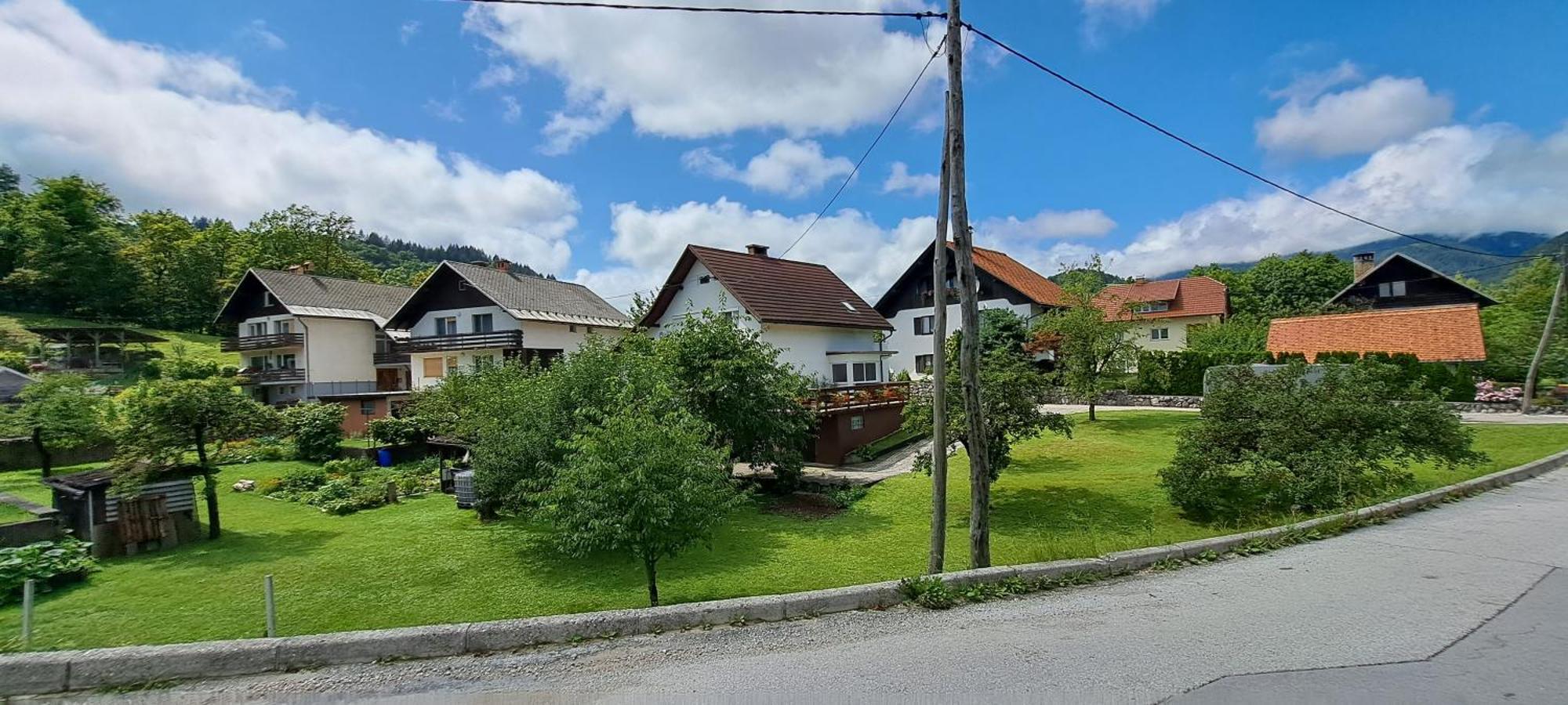 Apartma Bine Lägenhet Bled Exteriör bild